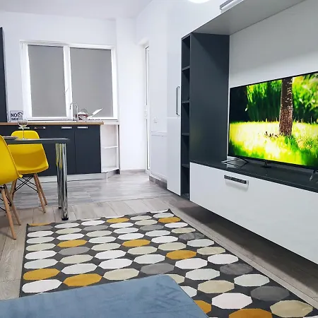 Yellow House Luxury Berceni