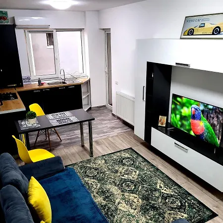 Apartment Yellow House Luxury Berceni *