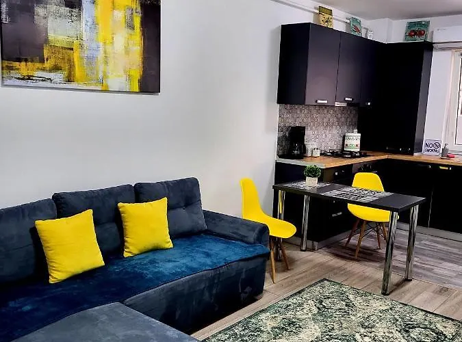 Yellow House Luxury Berceni Lägenhet Bukarest
