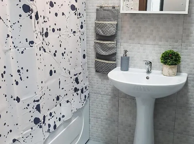 Yellow House Luxury Berceni